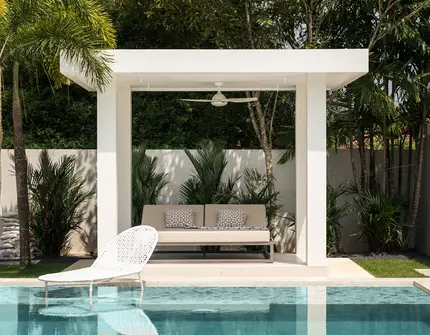 Laguna Homes - external pool