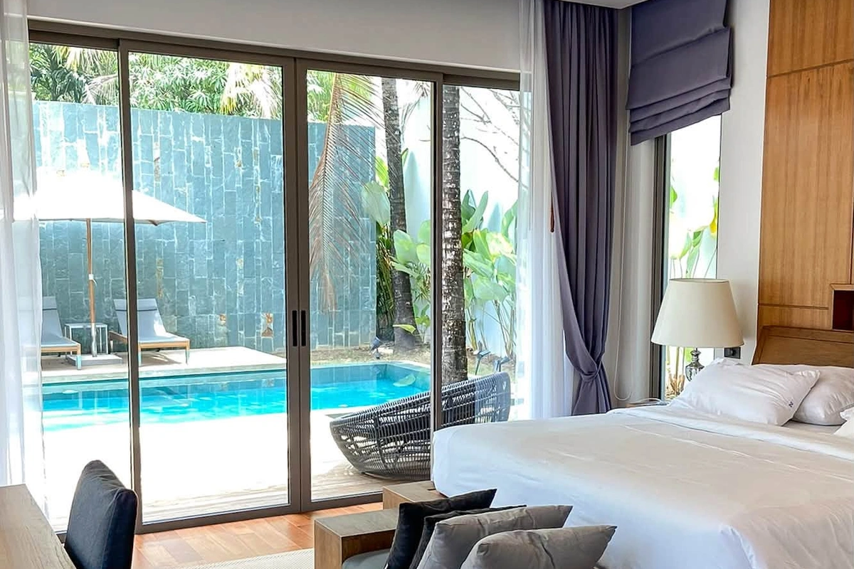 Anchan Grand Residence - bedroom with pool