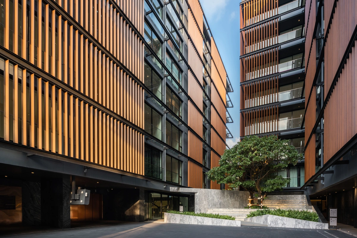 Chalermnit Art De Maison Condo in Bangkok Courtyard