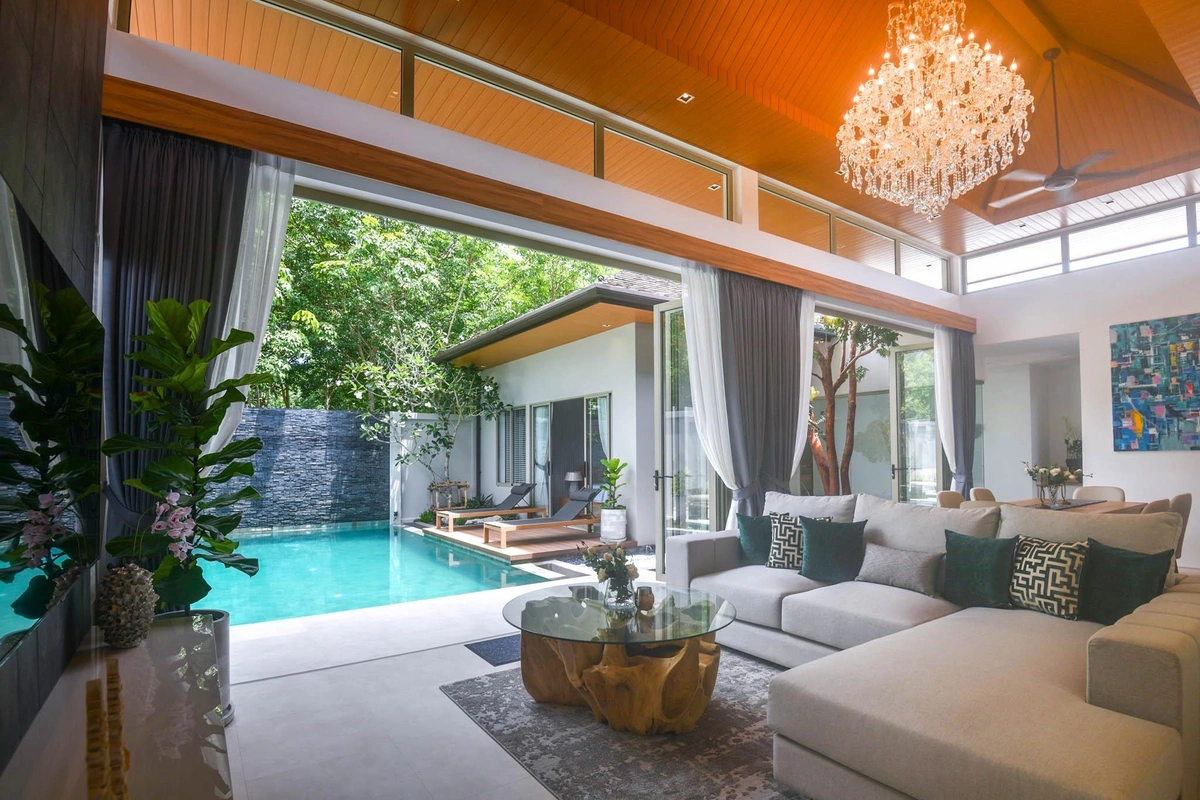 Wilawan Villas - pool from Living room