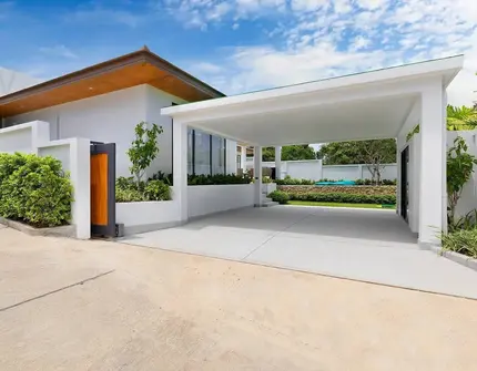 Villa Paradise – Villa gate