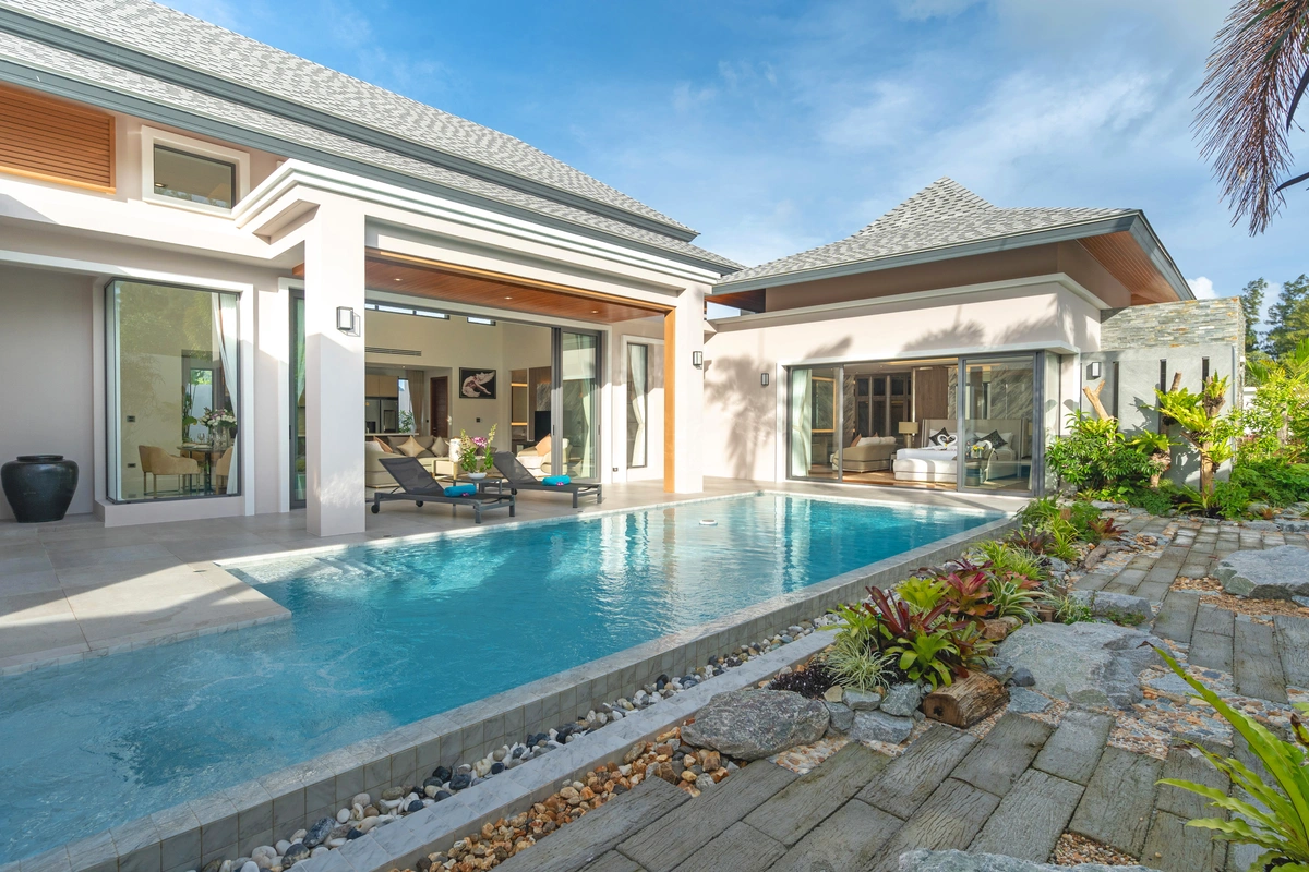 The Breeze Villas - Swimming pool