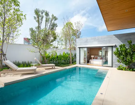 Botanica Wisdom pool with tree view