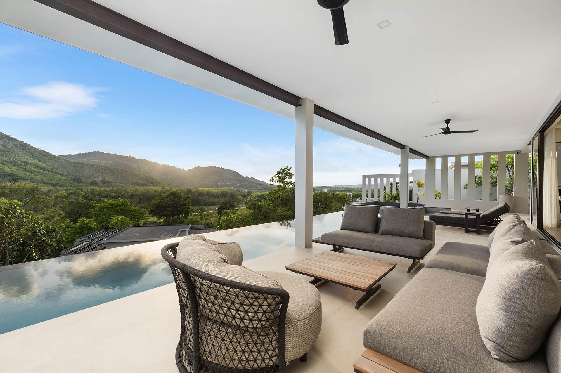 Villa 7 Manik Hillside Pool.jpg